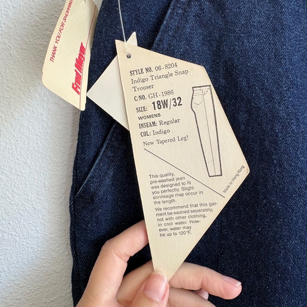 Vintage Plus Size S. Blues Tapered Leg High Waisted Denim Jeans 18W/32 NWT - Picture 7 of 7